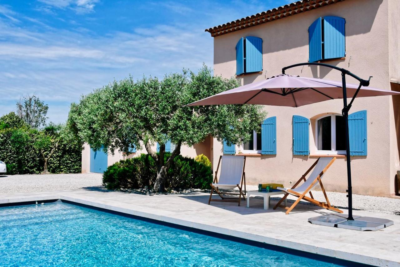 Villa Louanne Пертюі Екстер'єр фото